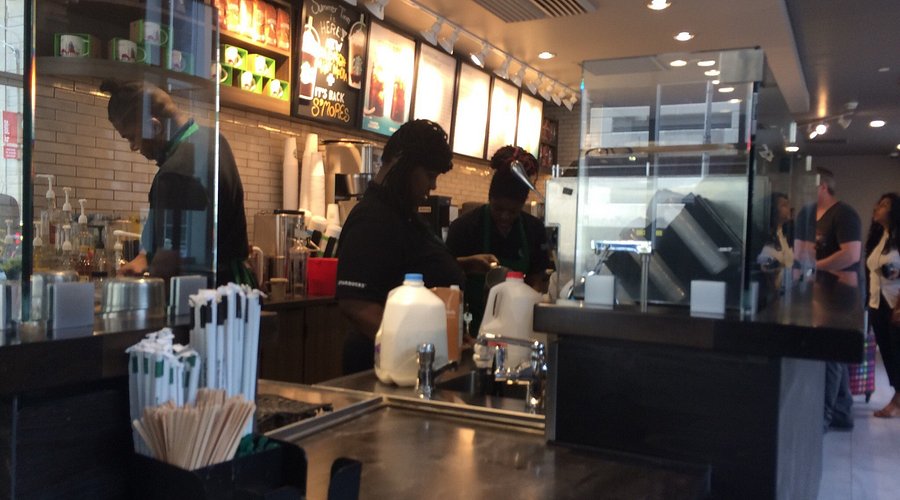 starbucks st. louis reviews