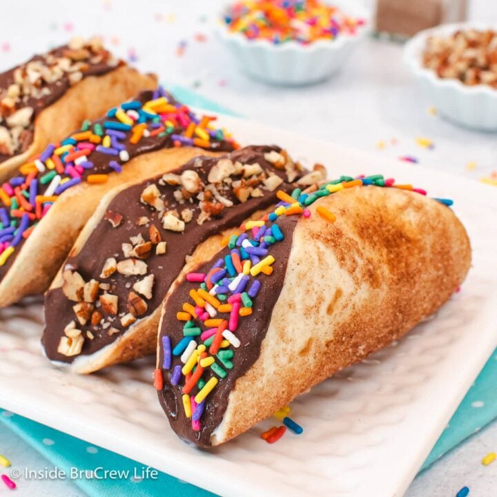 Seared Cinnamon-Sugar Ice Cream Crunch Tacos