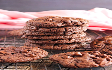 triple chocolate chip cookies recipe